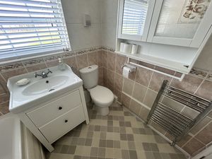 Photo 15- click for photo gallery